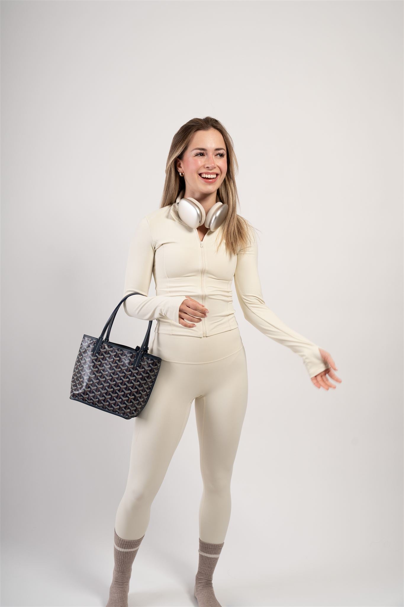 Cloud Jacket Coconut Milk