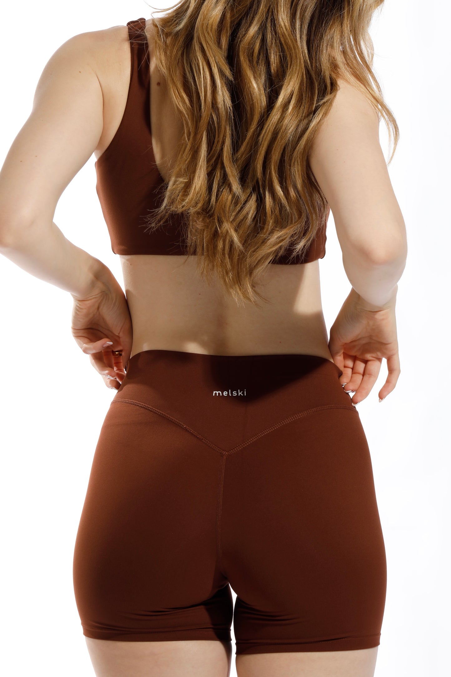 Softsculpt Shorts 4.5” Expresso