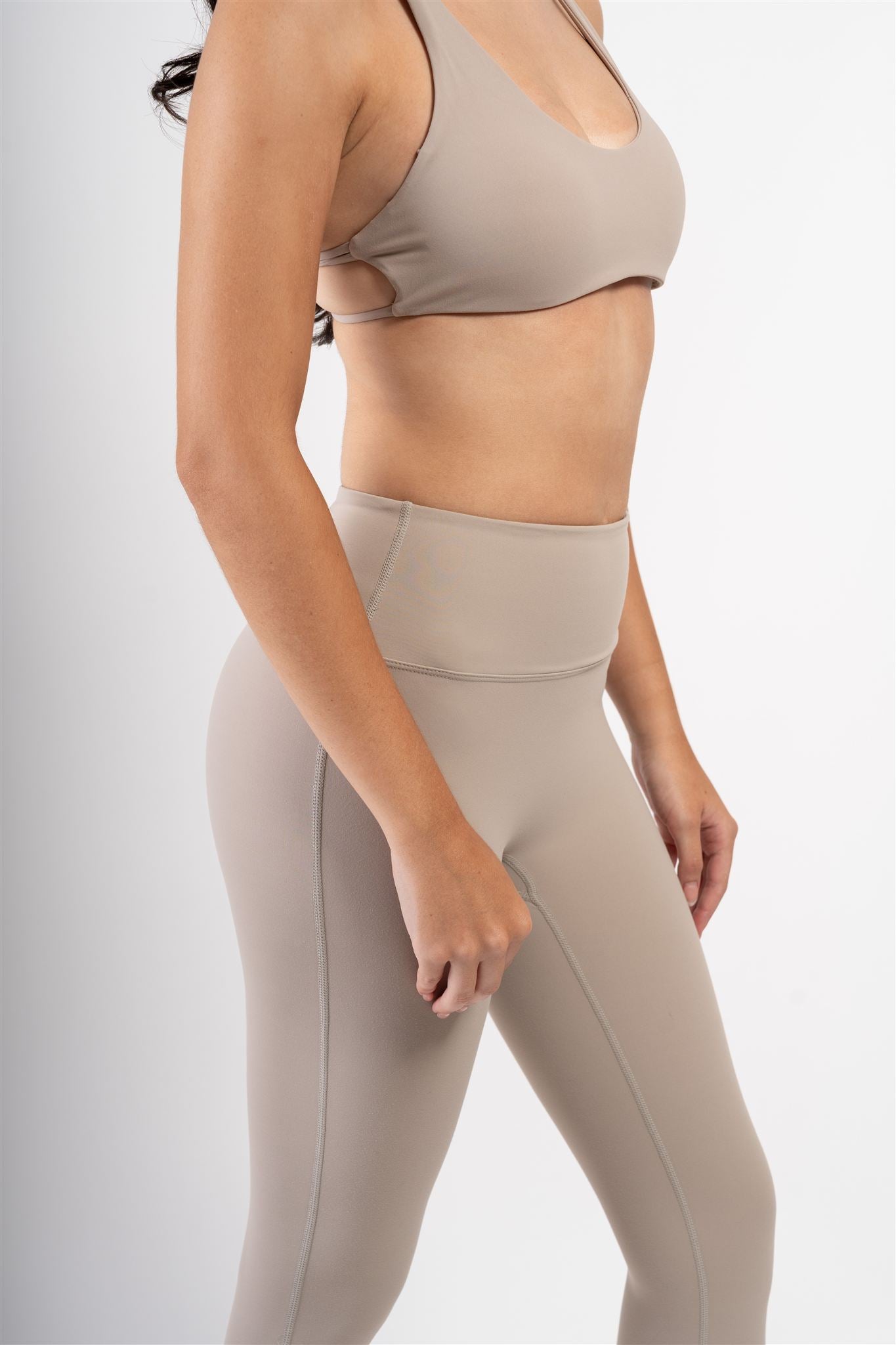 Core Leggings Almond